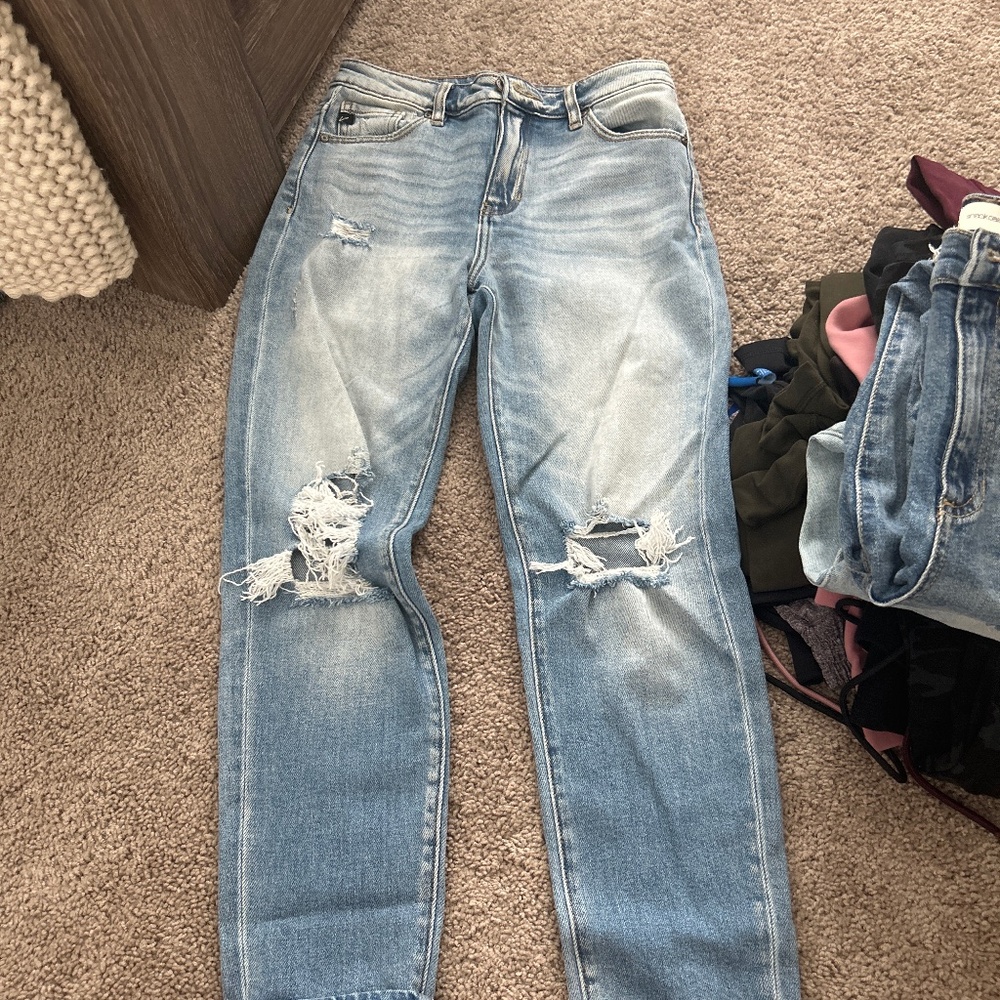 Ripped jeans